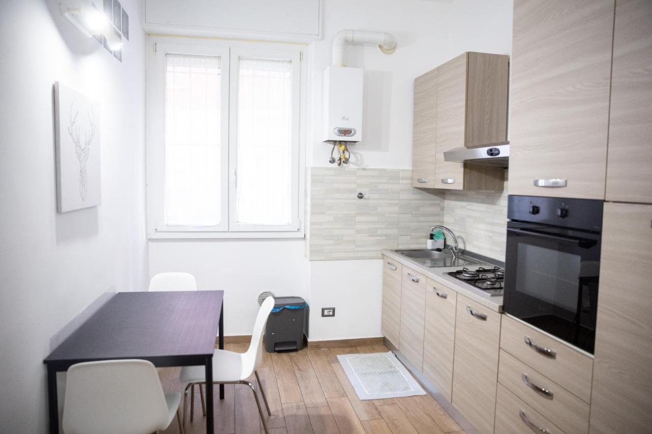 Sweet House Navigli Apartment Milan Luaran gambar