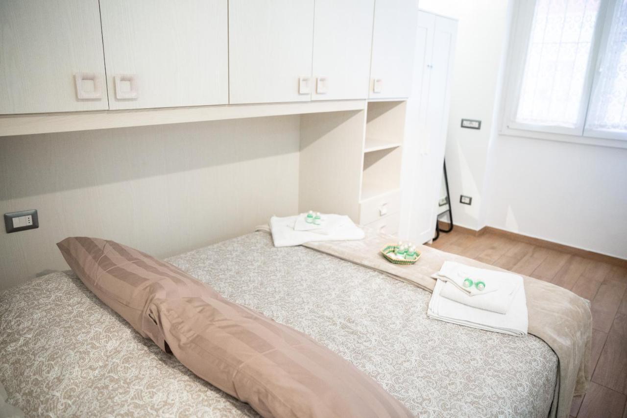 Sweet House Navigli Apartment Milan Luaran gambar